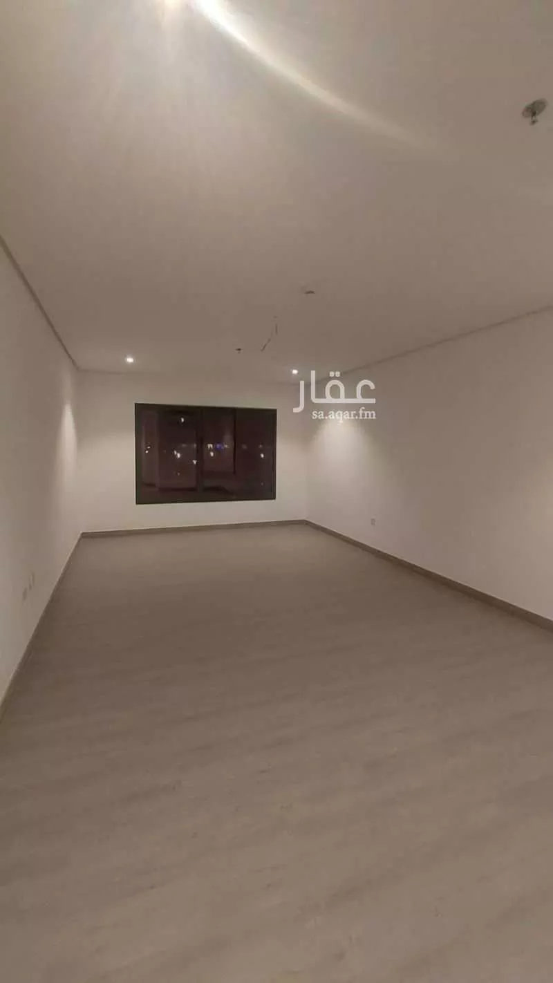 6 bedroom apartment in Al Hamdaniyah 16