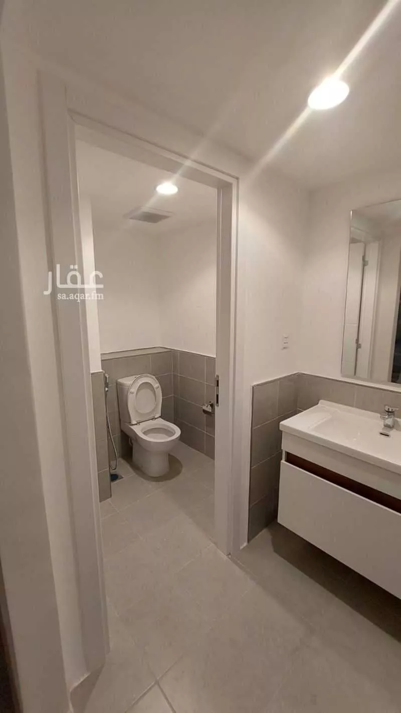 6 bedroom apartment in Al Hamdaniyah 23