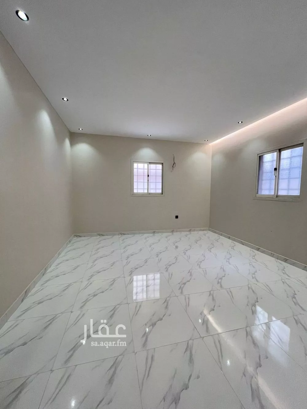 2 bedroom apartment in Al Wizarat 5