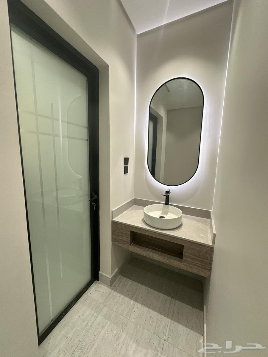 شقة 3 غرف في البحر 3