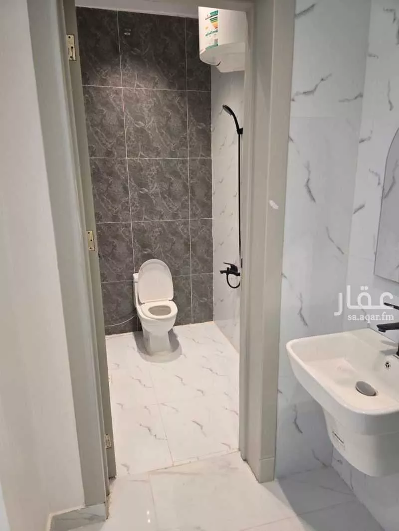 5 bedroom villa in Badr 4