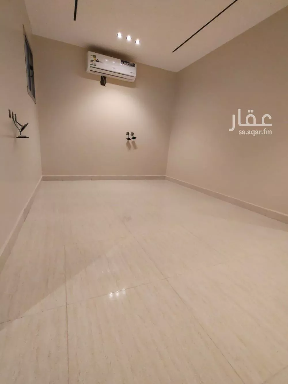 1 bedroom apartment in Al Rabwa 4