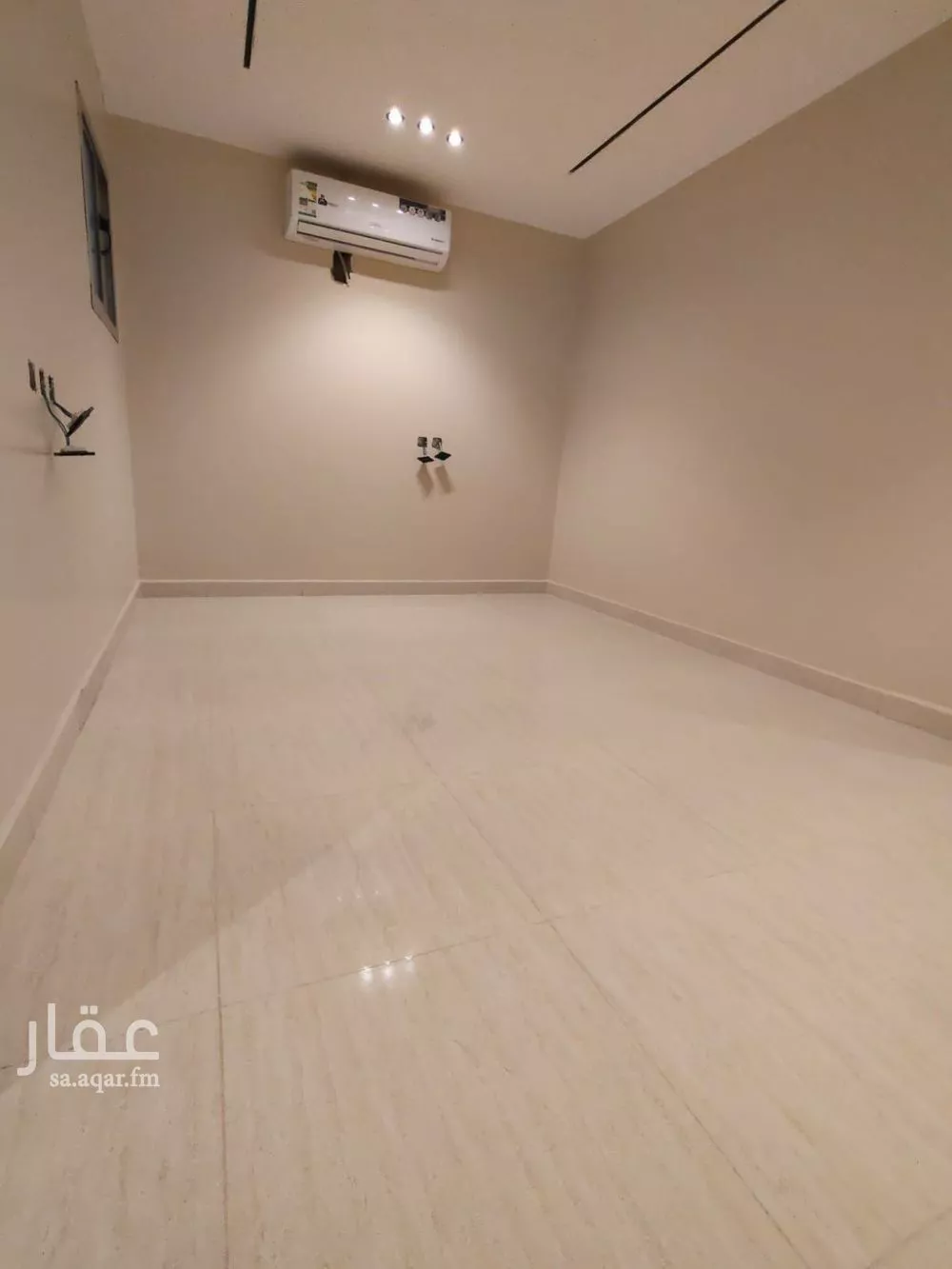 1 bedroom apartment in Al Rabwa 5