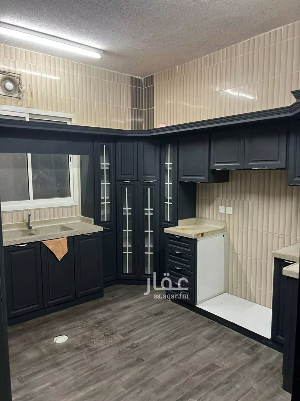 شقة 3 غرف في الرمال 4