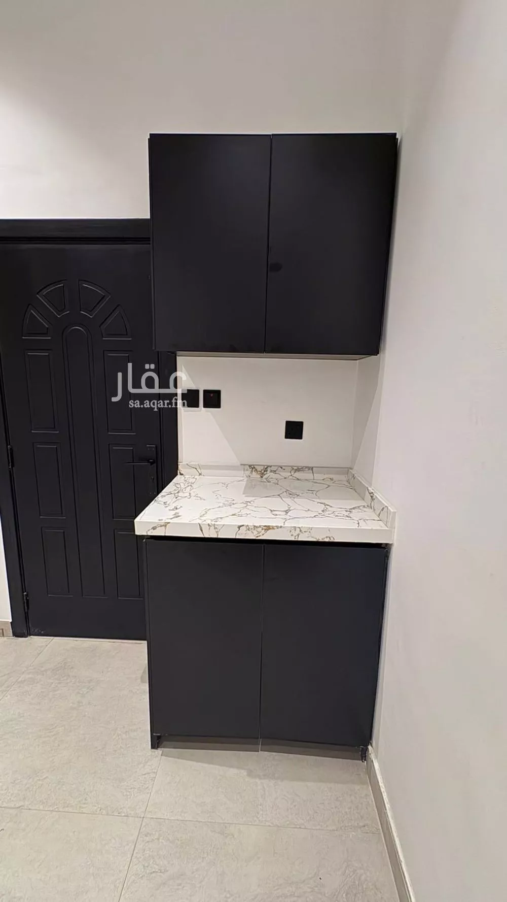 شقة 1 غرف في الملقا 7