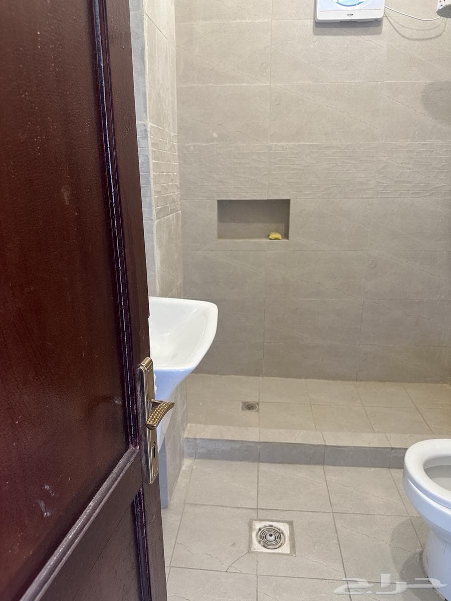 3 bedroom apartment in Al Matar 3