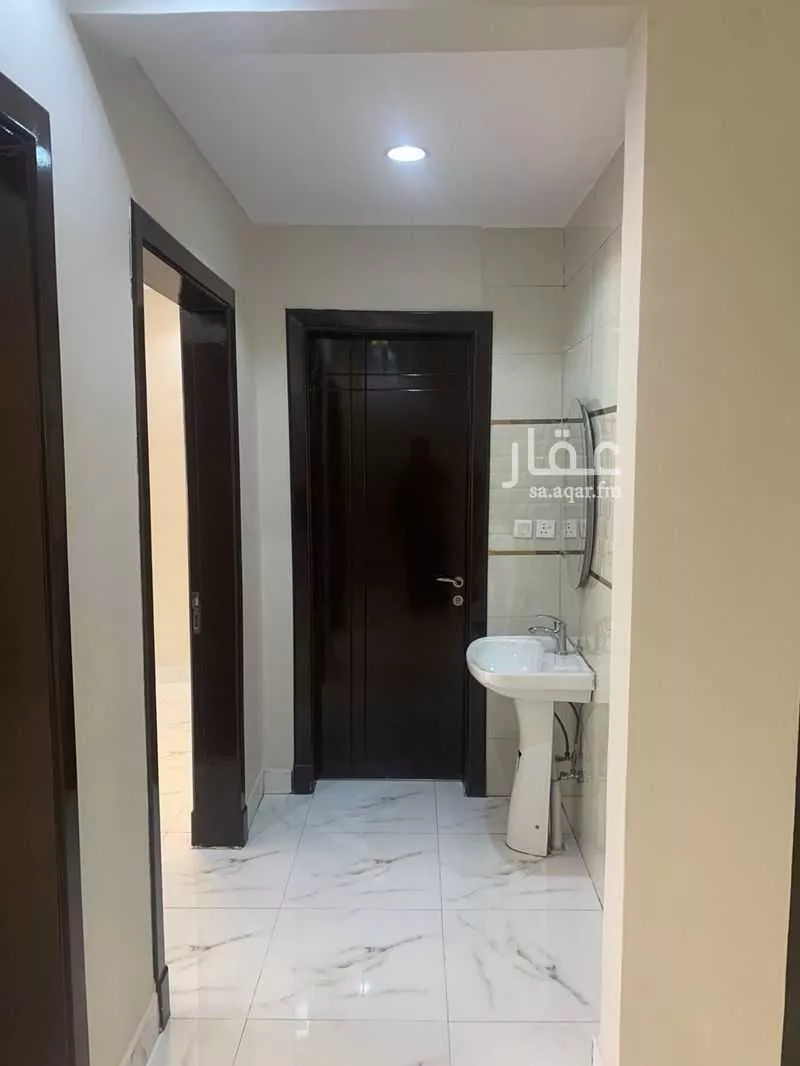 فيلا 4 غرف في الحزم 25