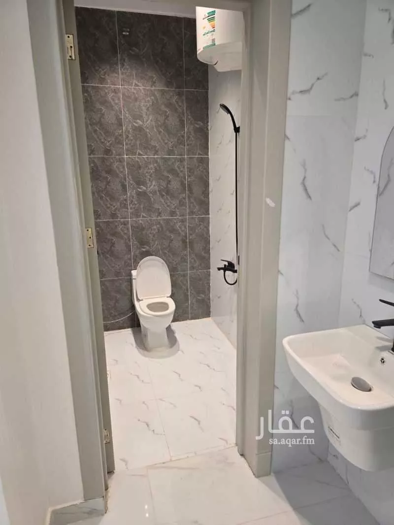 فيلا 10 غرف في بدر 5