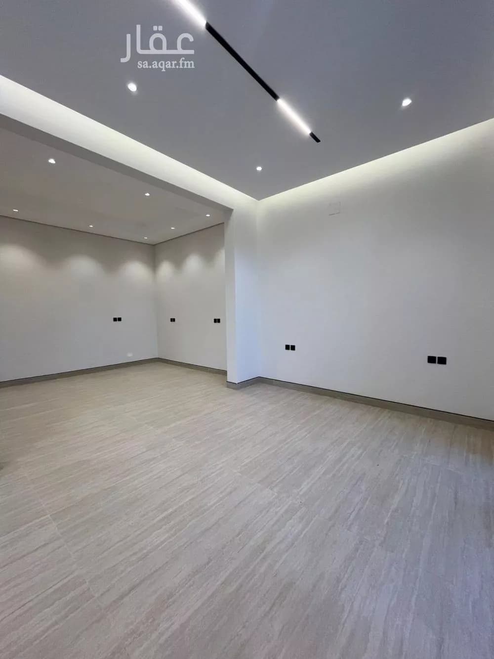 5 bedroom villa in Al Mahdiyyah 17