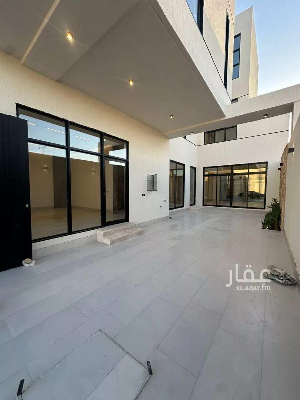 5 bedroom villa in Al Mahdiyyah 28