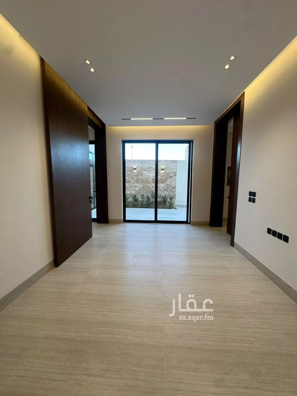 5 bedroom villa in Al Mahdiyyah 4
