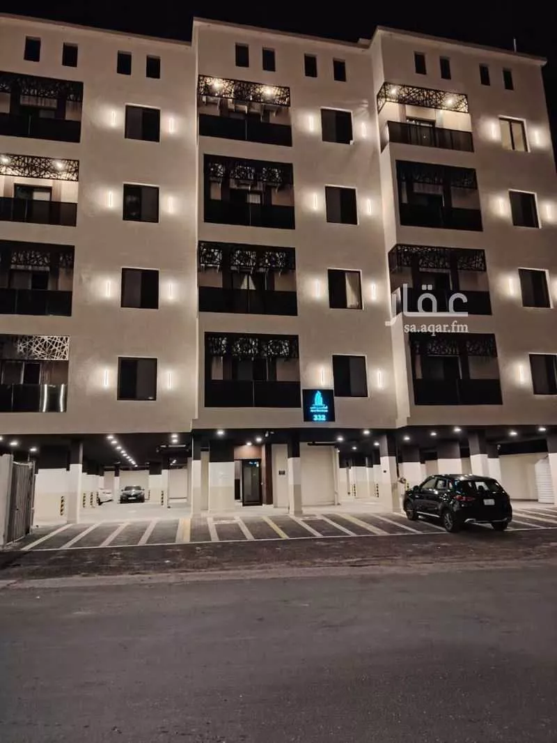 3 bedroom apartment in Al Hamra 4