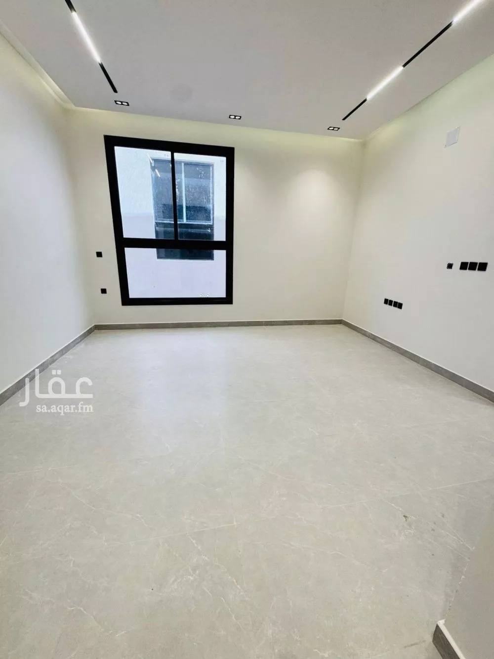 دور 4 غرف في الملك فيصل 10