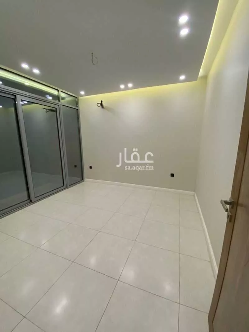 3 bedroom apartment in Al Sawari 12