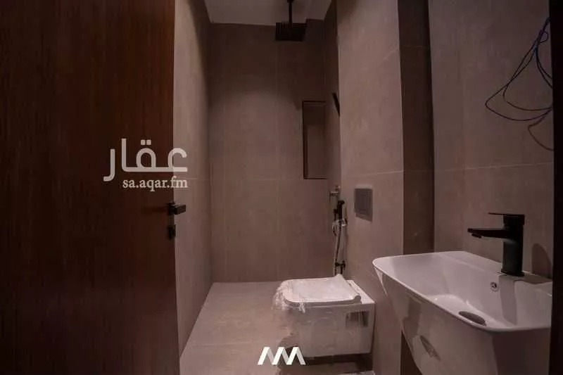 شقة 4 غرف في الزهراء 13