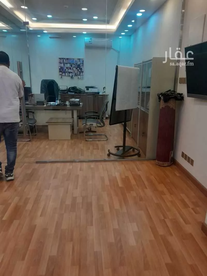 مكتب 200 م² في غرناطة 4