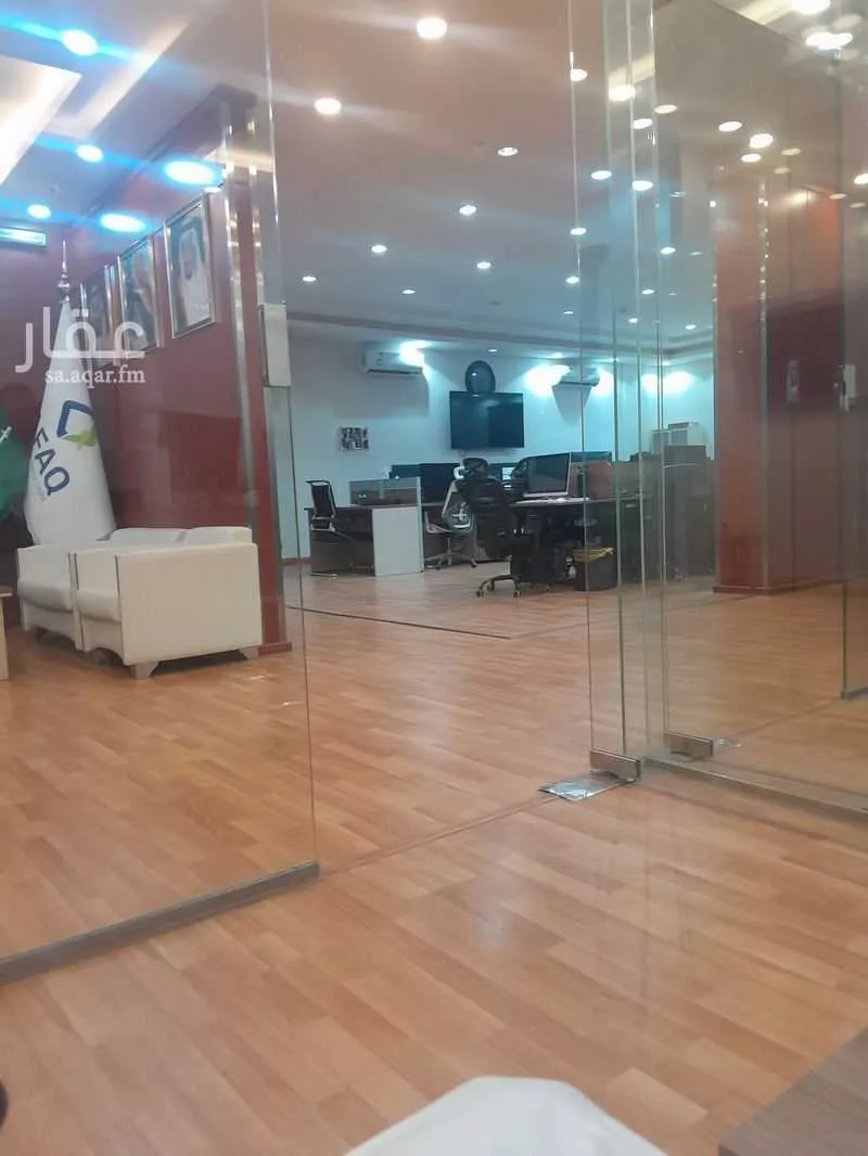 مكتب 200 م² في غرناطة 5