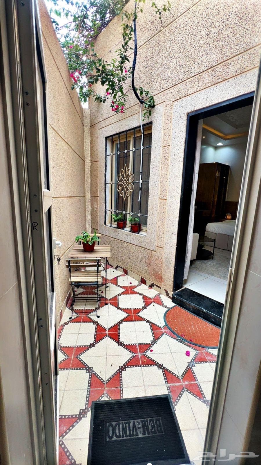 فيلا 3 غرف في البيان 7