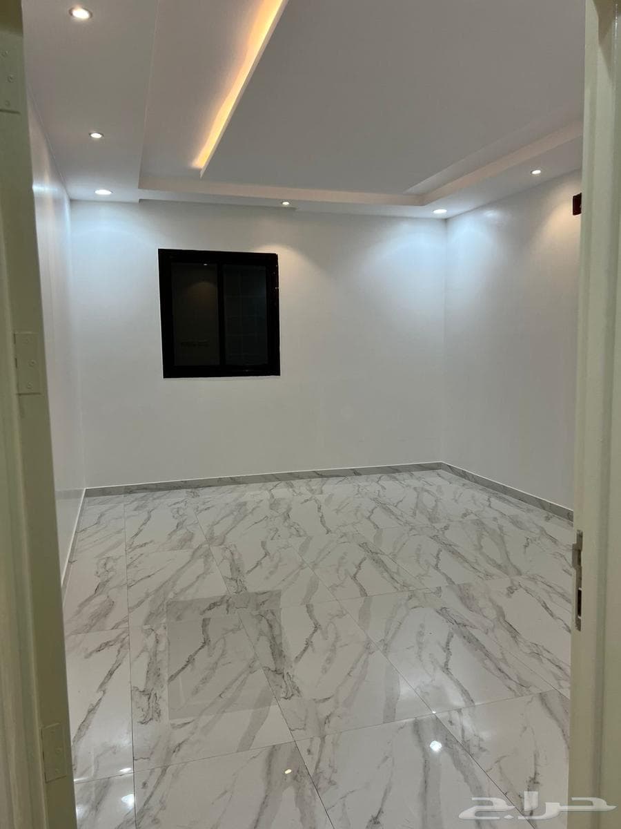 شقة  في اليرموك 8