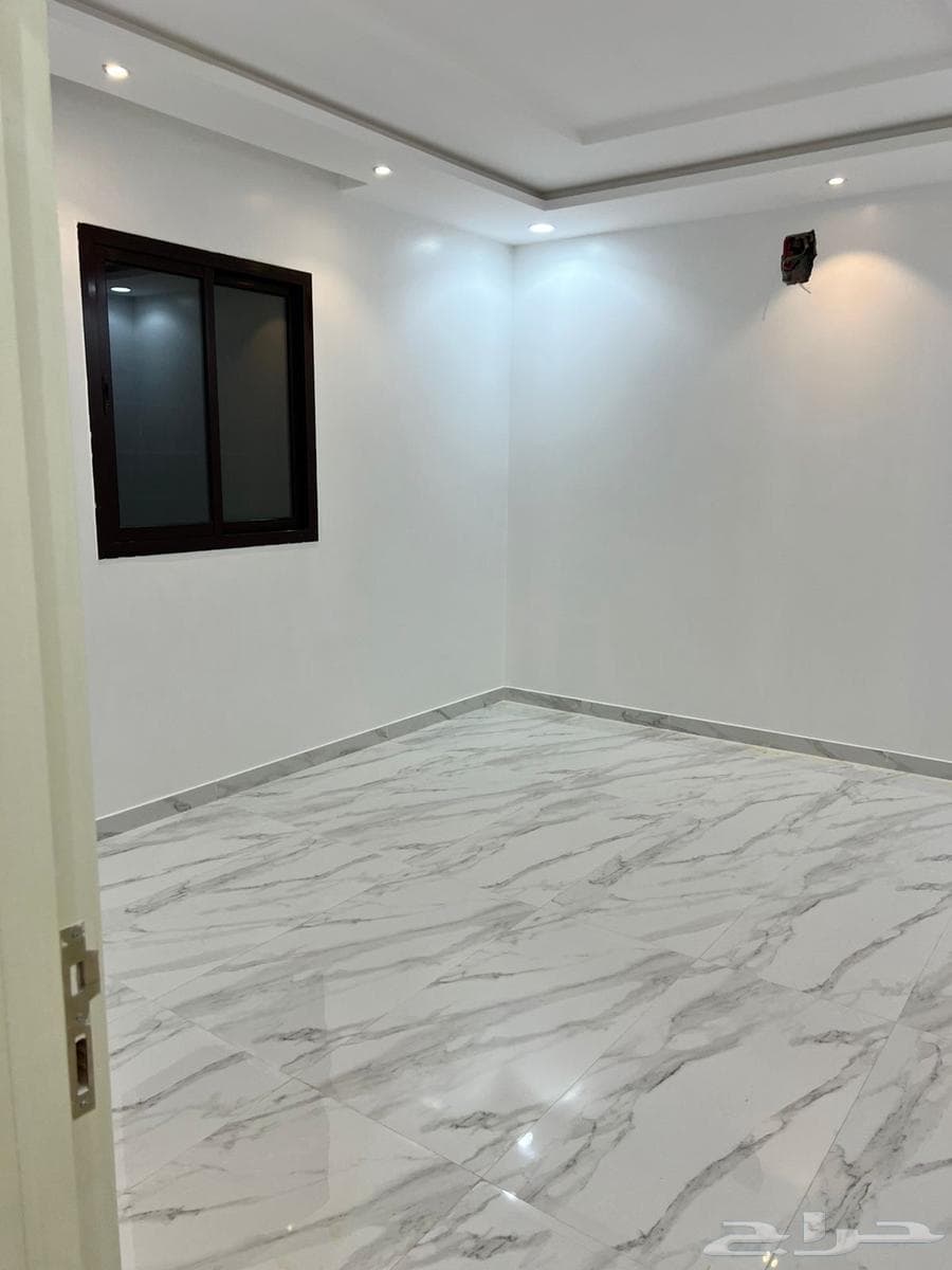 شقة  في اليرموك 10