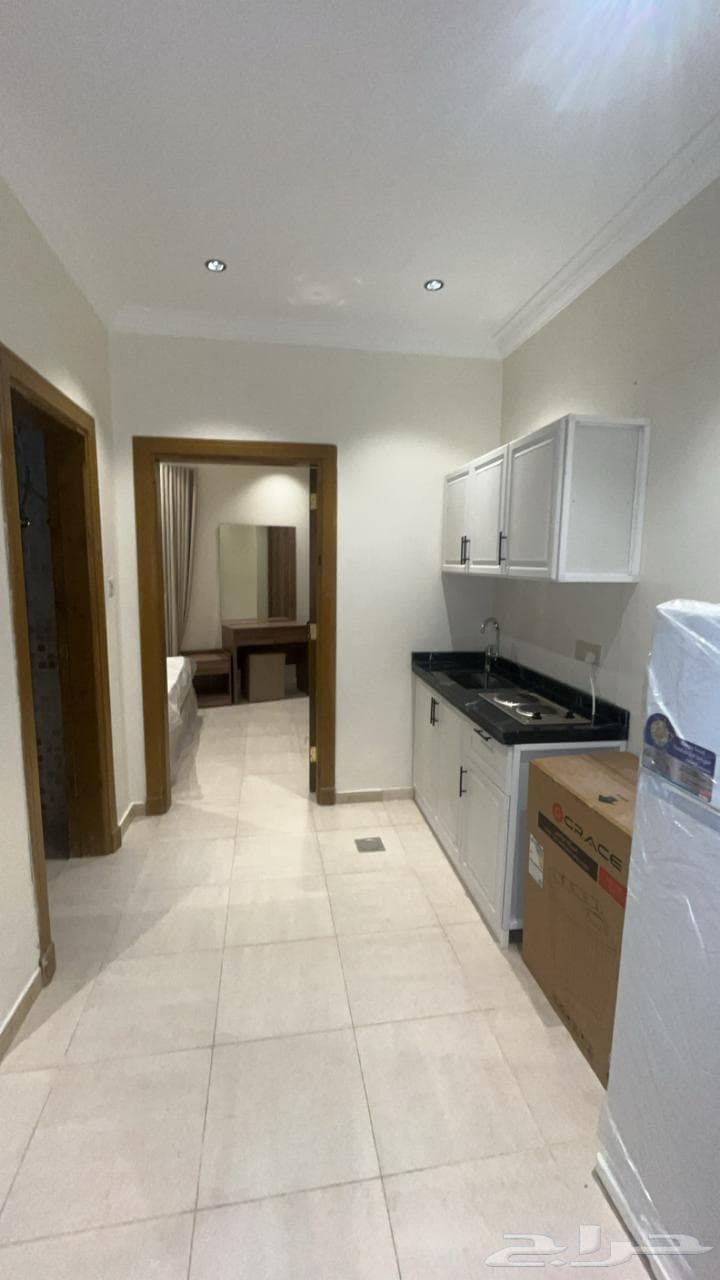 شقة 1 غرف في الضباط 8