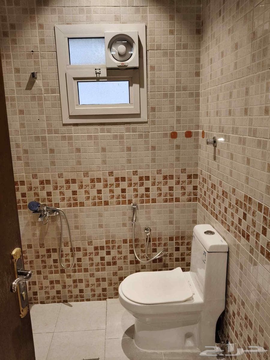 شقة 1 غرف في الضباط 10