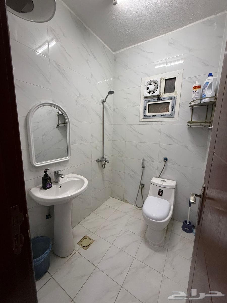 شقة 1 غرف في المونسية 7