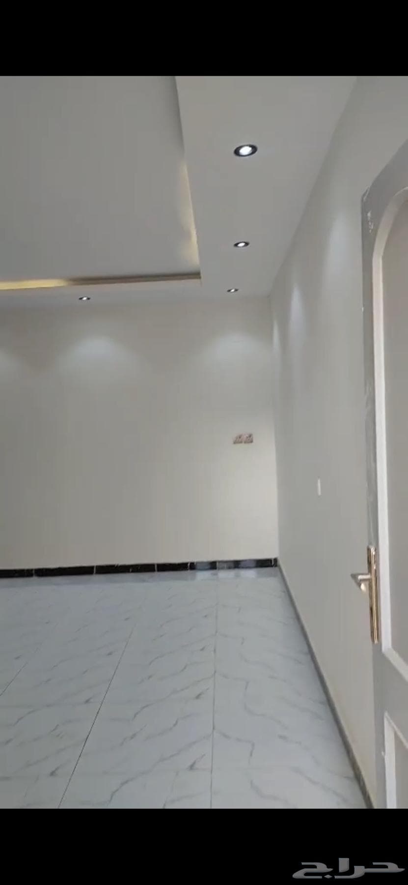 شقة 4 غرف في الغدير 1