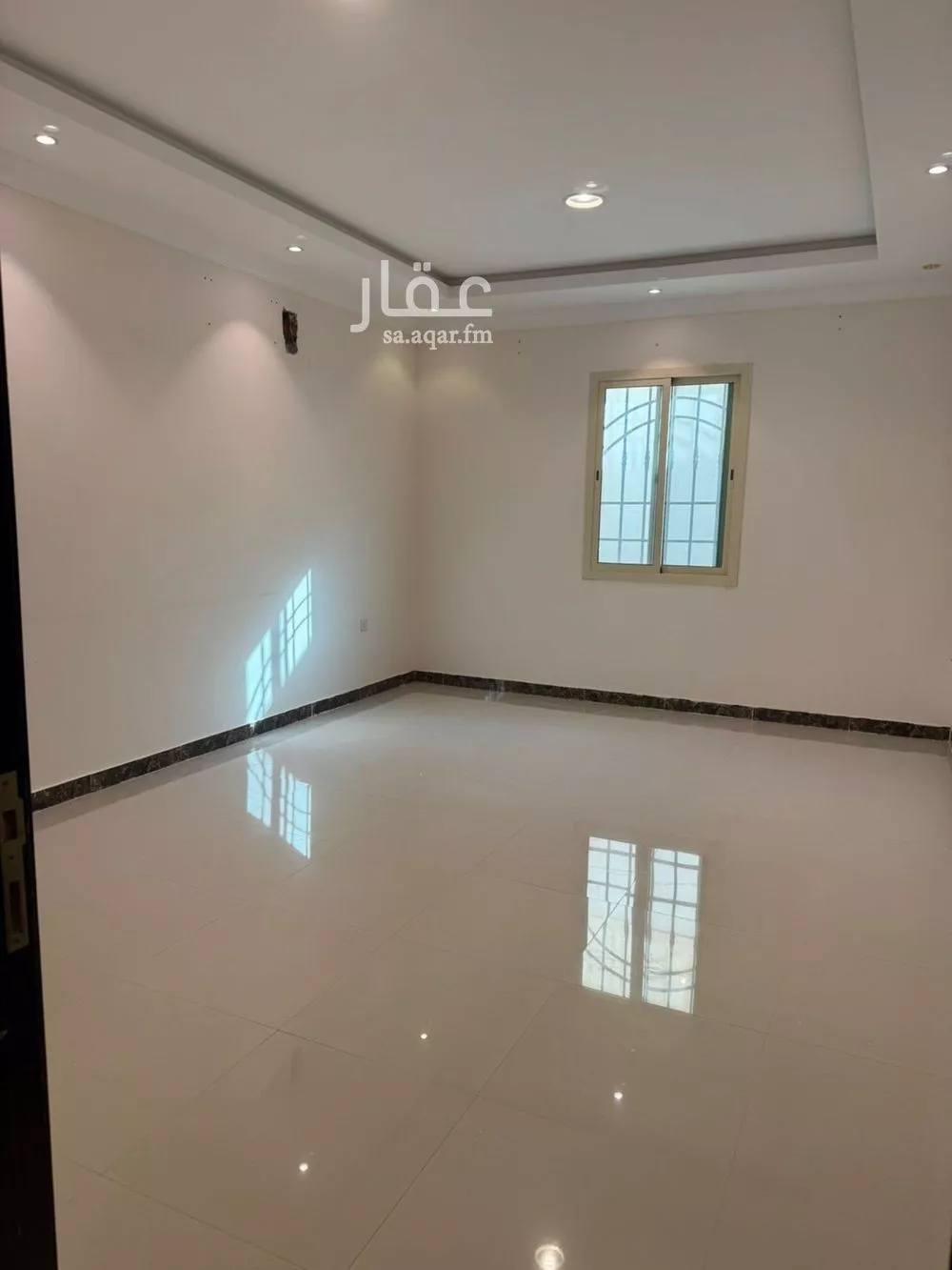5 bedroom floor in Tuwaiq 6