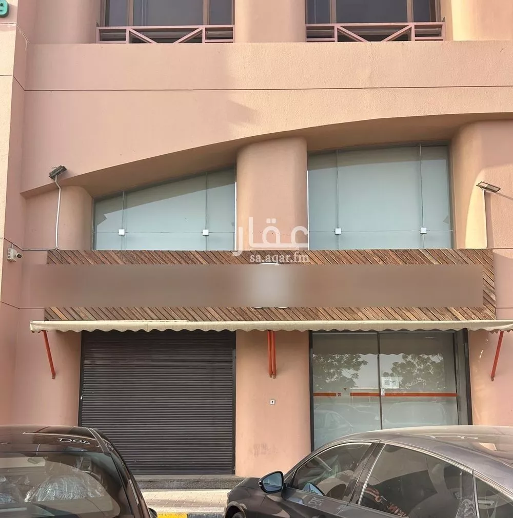 محل 5530 م² في الخالدية 1