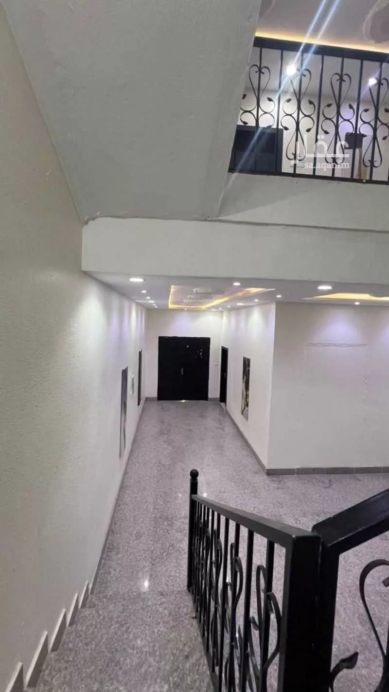 1 bedroom apartment in Dhahrat Laban 3