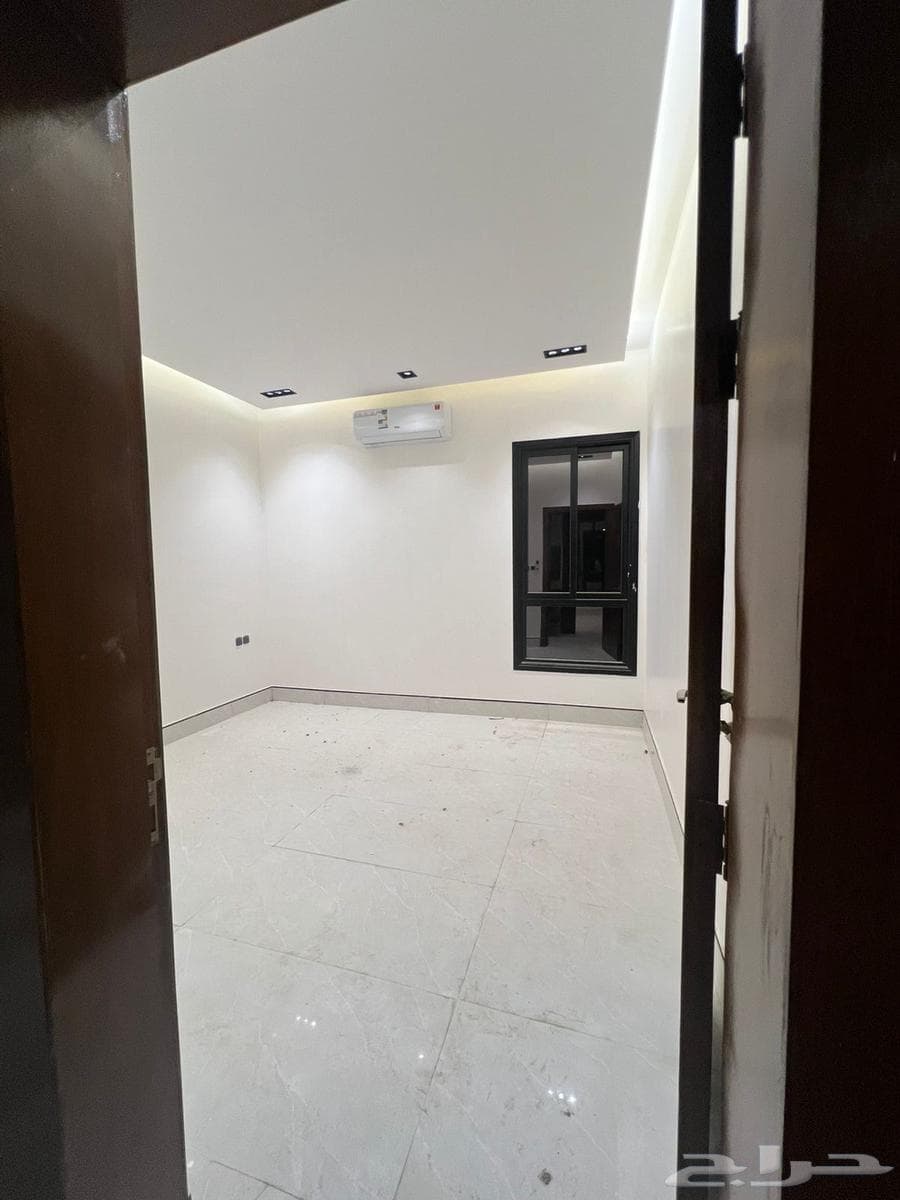 3 bedroom apartment in Al Rimal 1