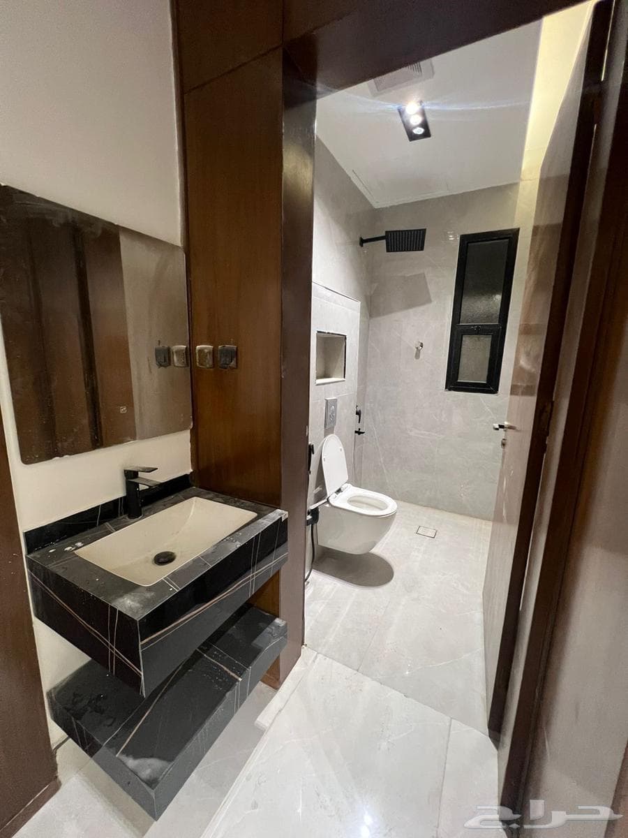 3 bedroom apartment in Al Rimal 5