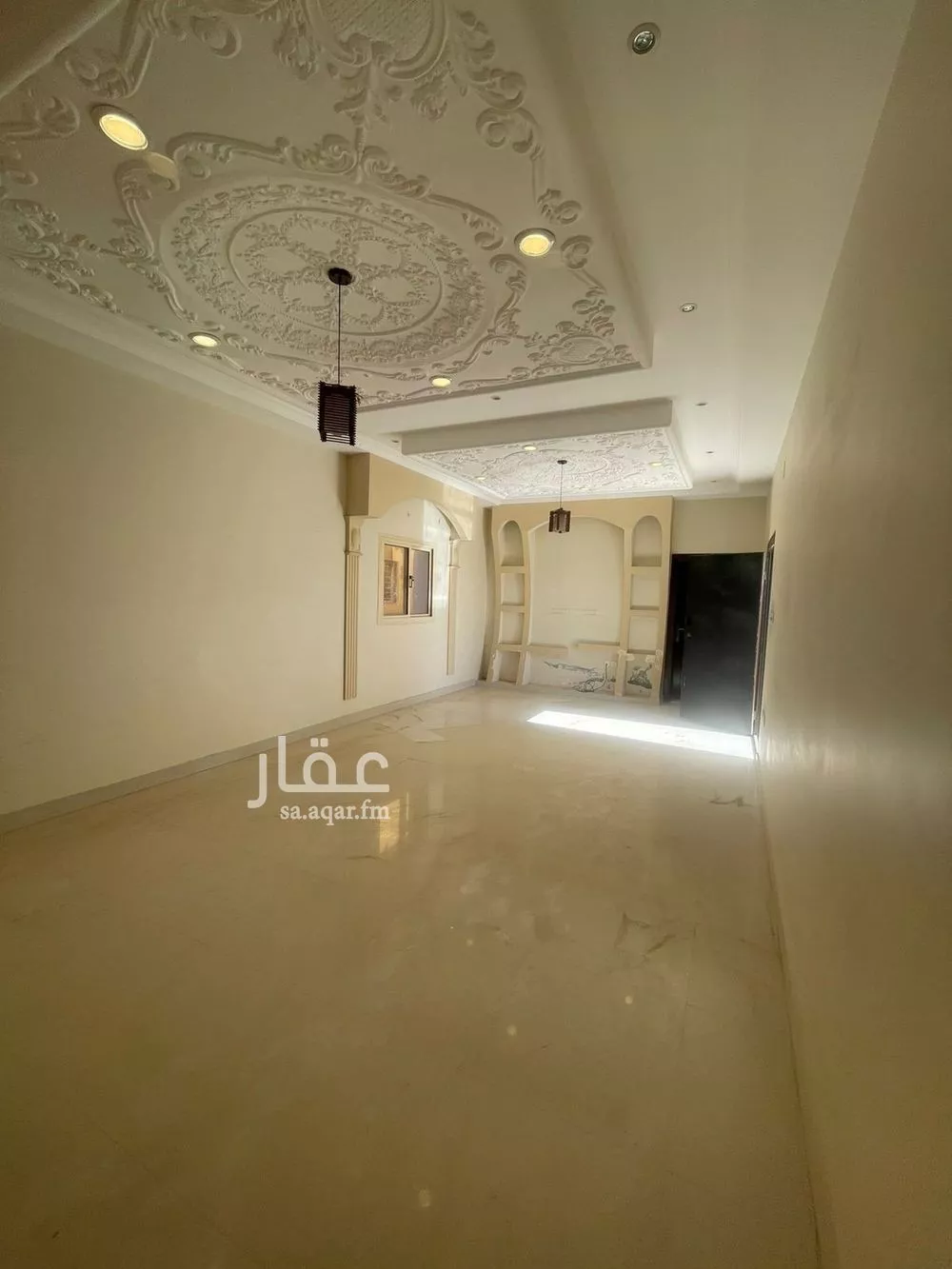 5 bedroom villa in Al Hamdaniyah 5