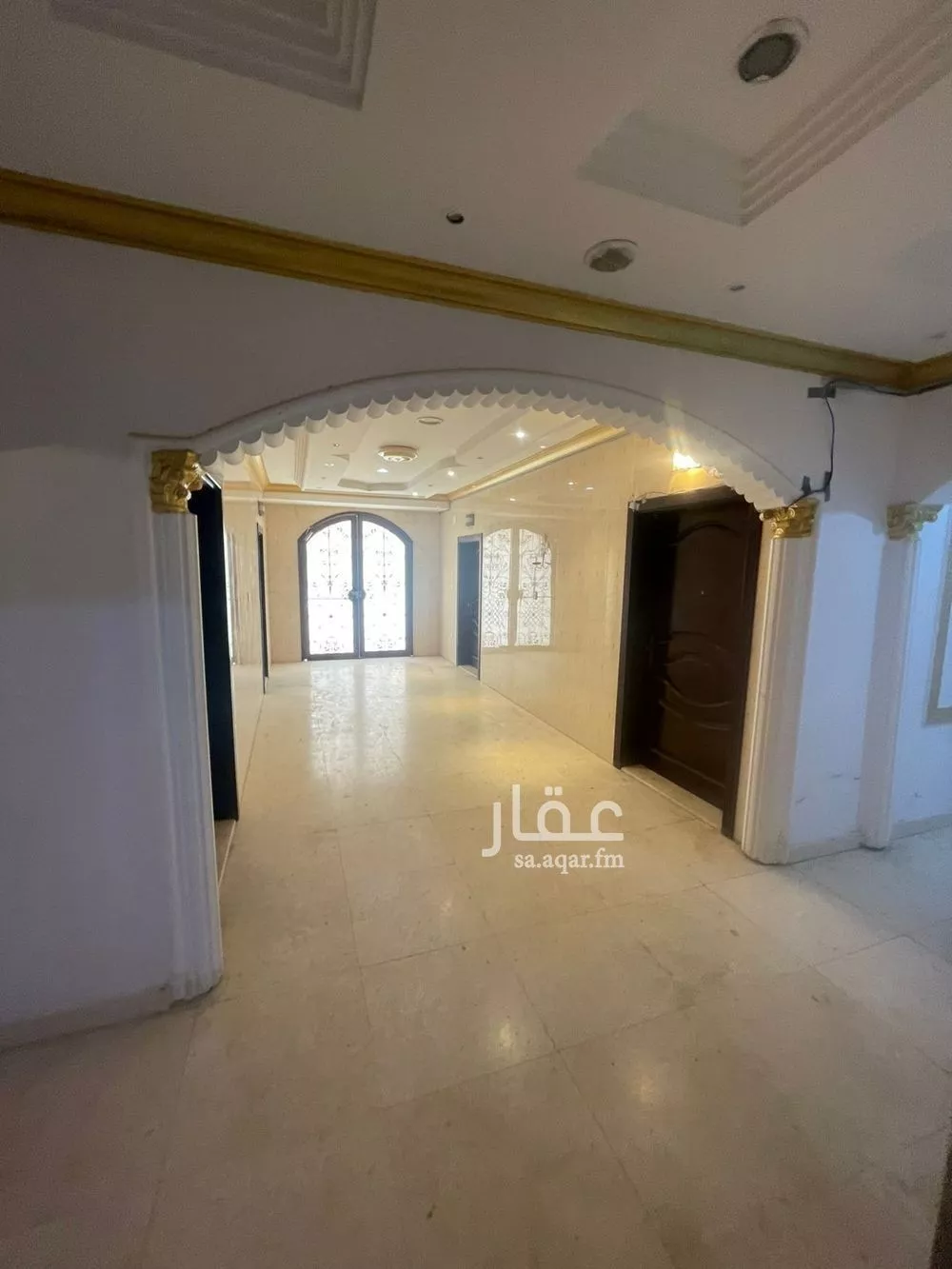 5 bedroom villa in Al Hamdaniyah 6