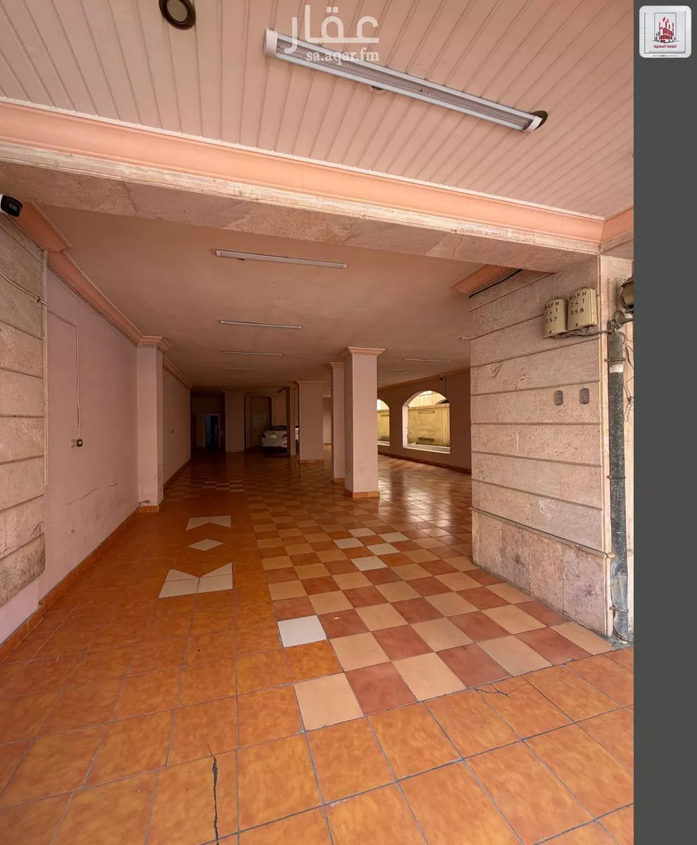 6 bedroom apartment in Al Marwa 10