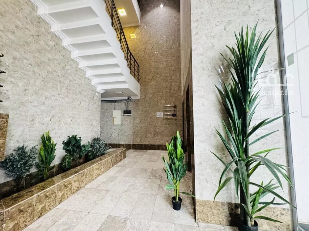 شقة 1 غرف في الشرفية 12