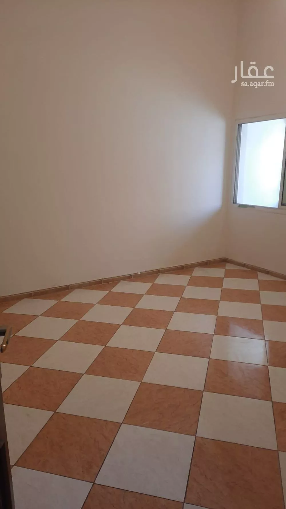 شقة 2 غرف في السلامة 5