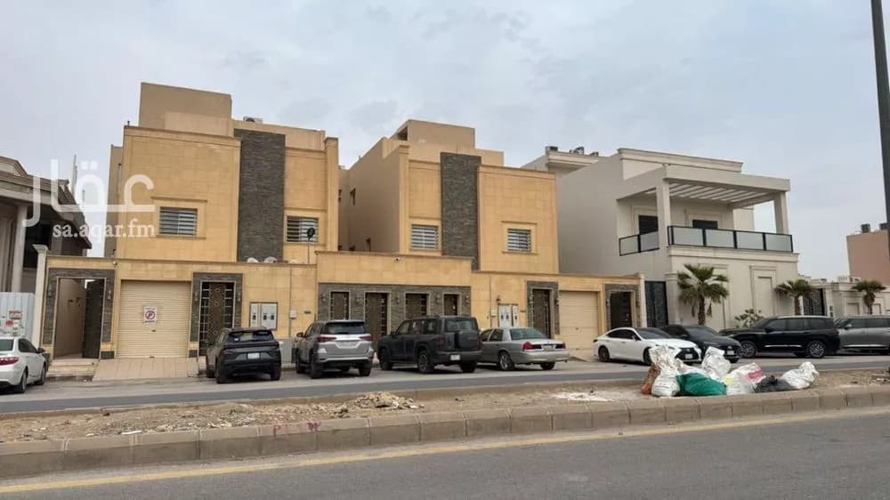 2 bedroom floor in Al Qairawan