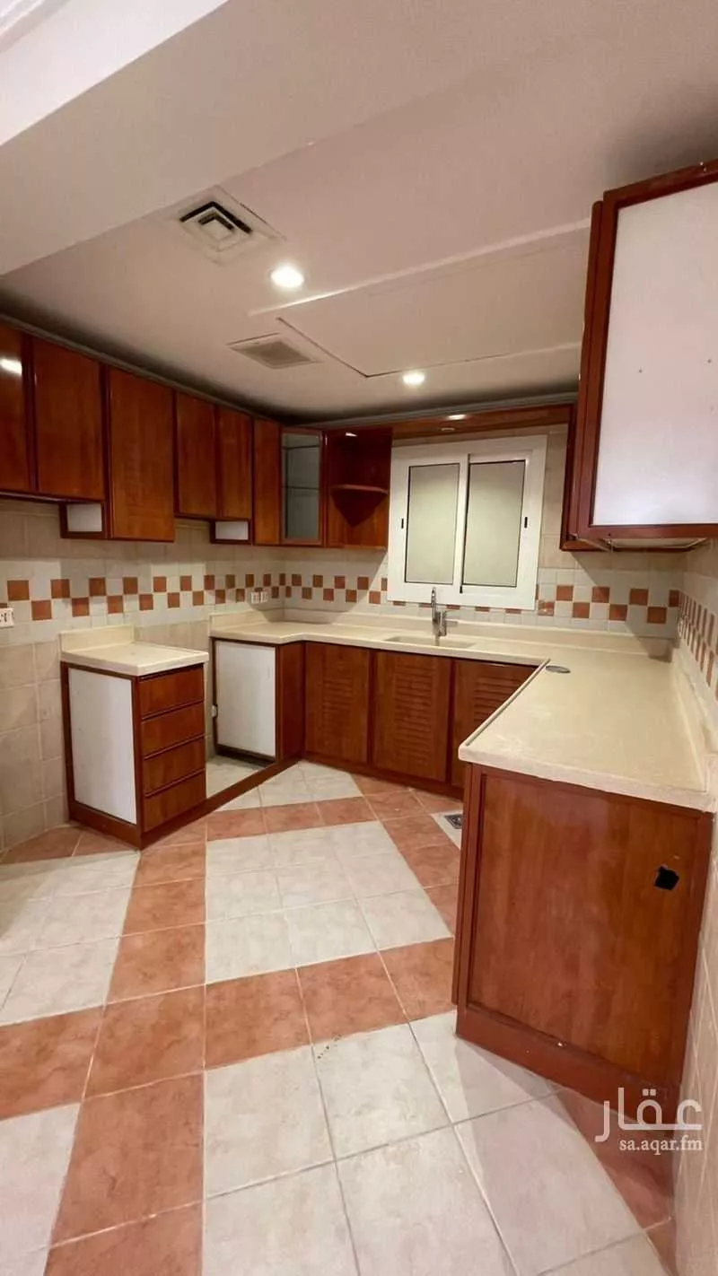 2 bedroom apartment in Al Zahra 10