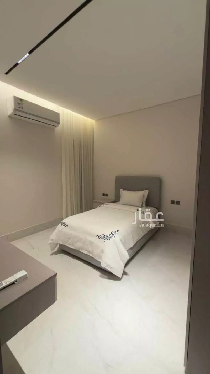 3 bedroom floor in Al Rabie 12