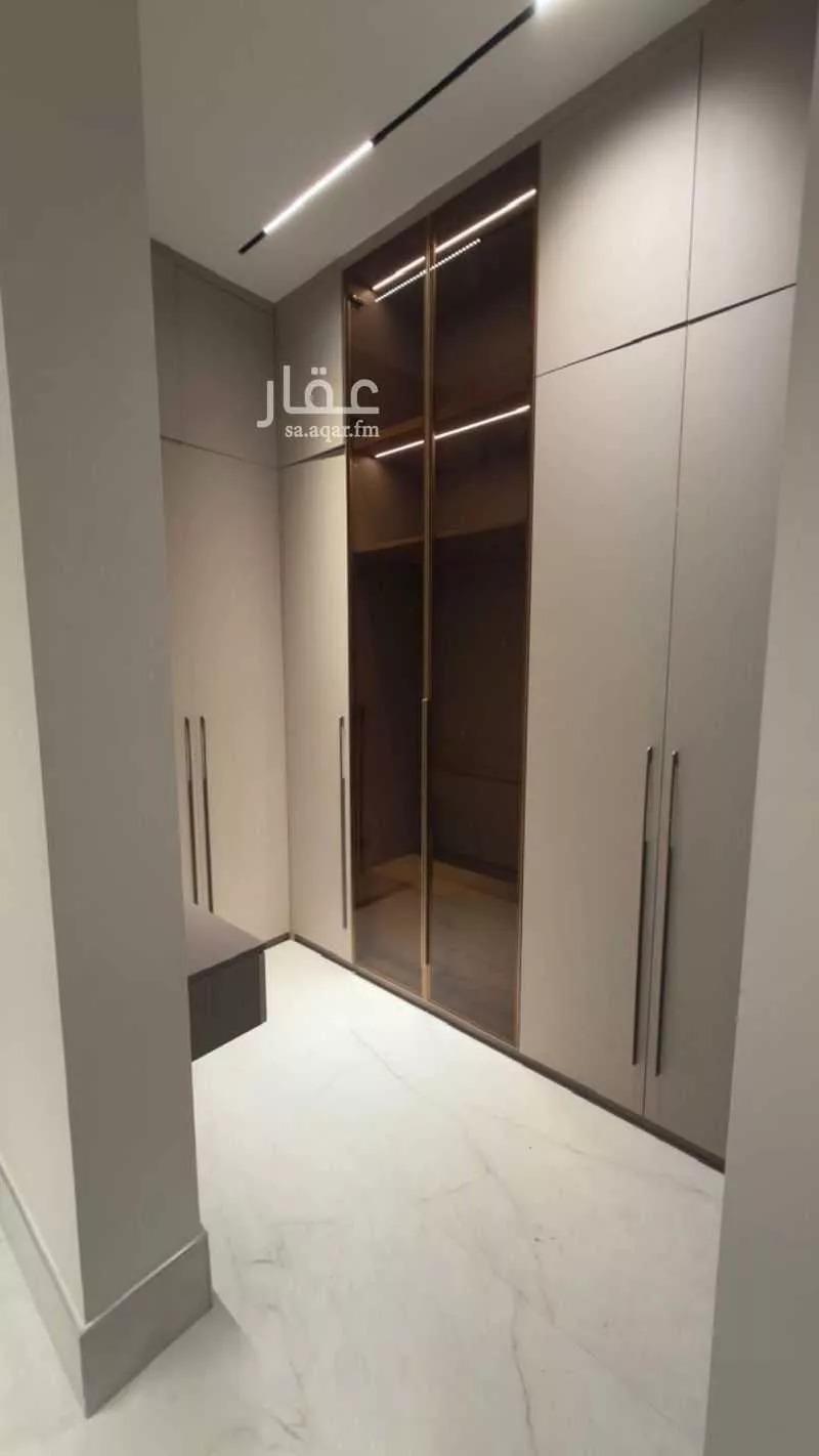 3 bedroom floor in Al Rabie 3
