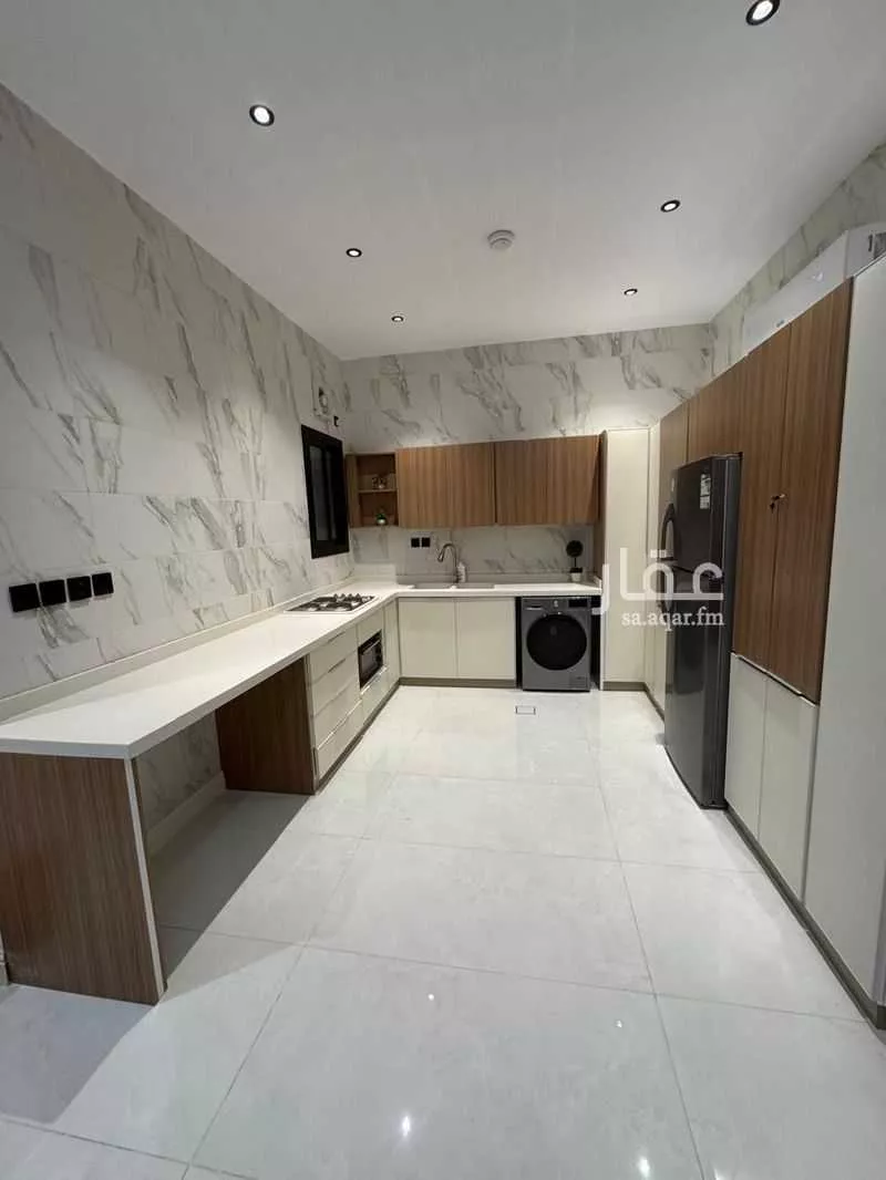 3 bedroom floor in Al Rehab 3