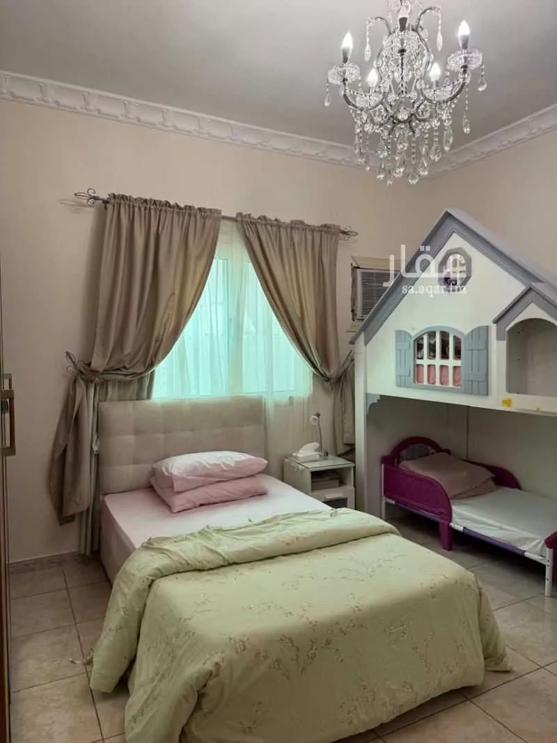 5 bedroom apartment in Al Zahra 5