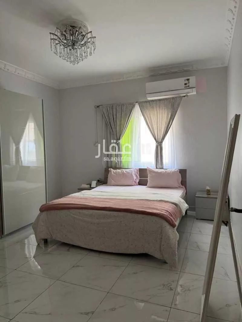5 bedroom apartment in Al Zahra 8