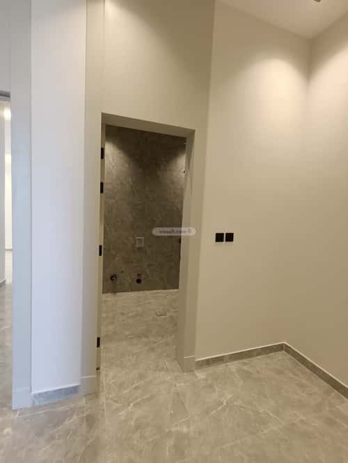 فيلا 5 غرف في الملك فيصل 18