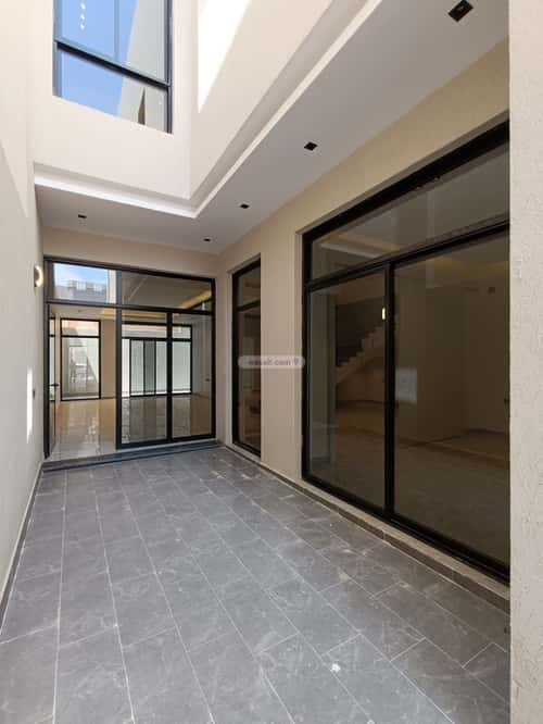 فيلا 5 غرف في الملك فيصل 19