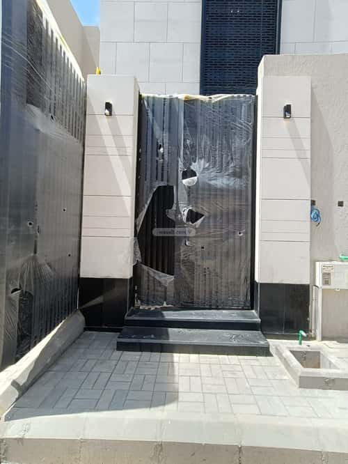 فيلا 5 غرف في الملك فيصل 5