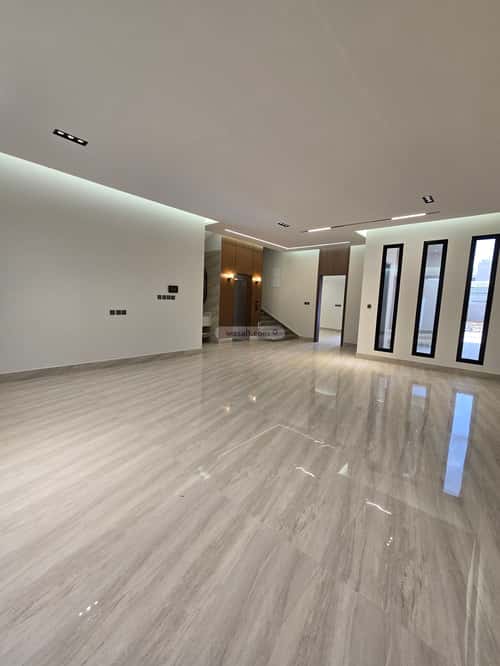 6 bedroom villa in Al Rimal 1