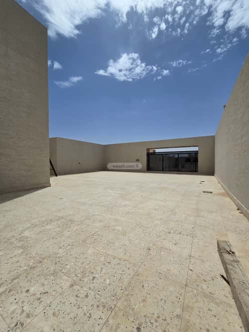 6 bedroom villa in Al Rimal 13